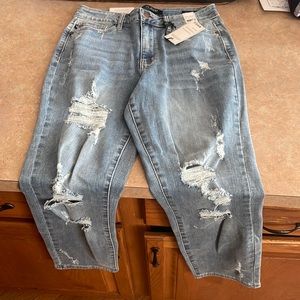 NWT Judy Blue size 7|28 high waist boyfriend jean